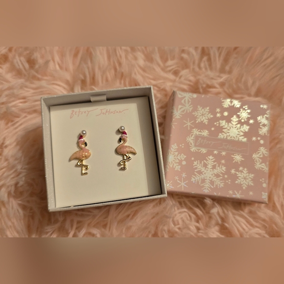 Betsey Johnson Santa Flamingo Earrings! - Picture 9 of 13